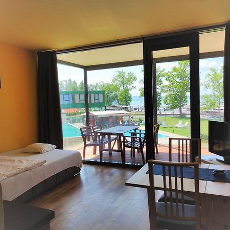 Soleil Apartmanok バラトンレッレ エクステリア 写真