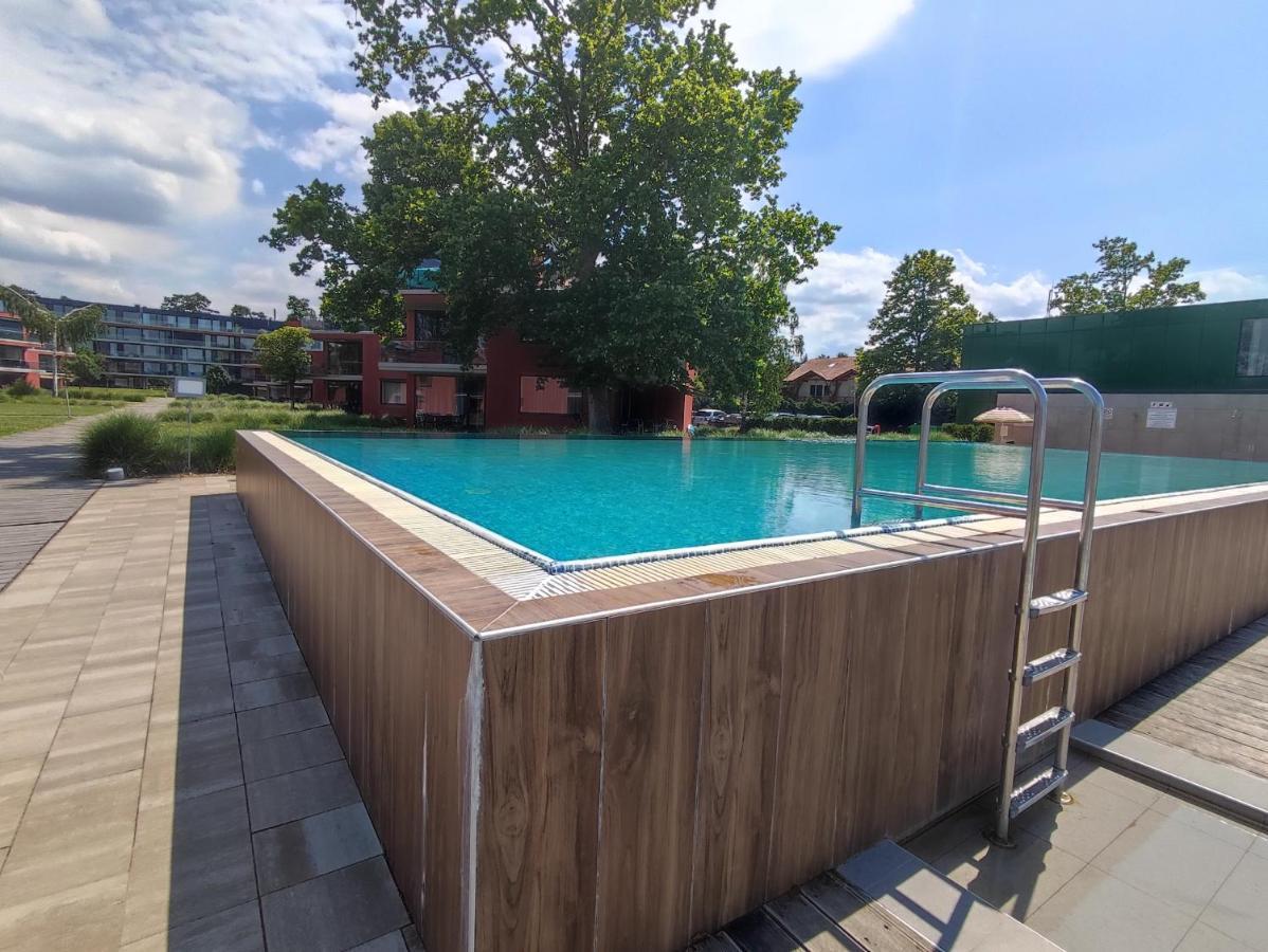 Soleil Apartmanok バラトンレッレ エクステリア 写真