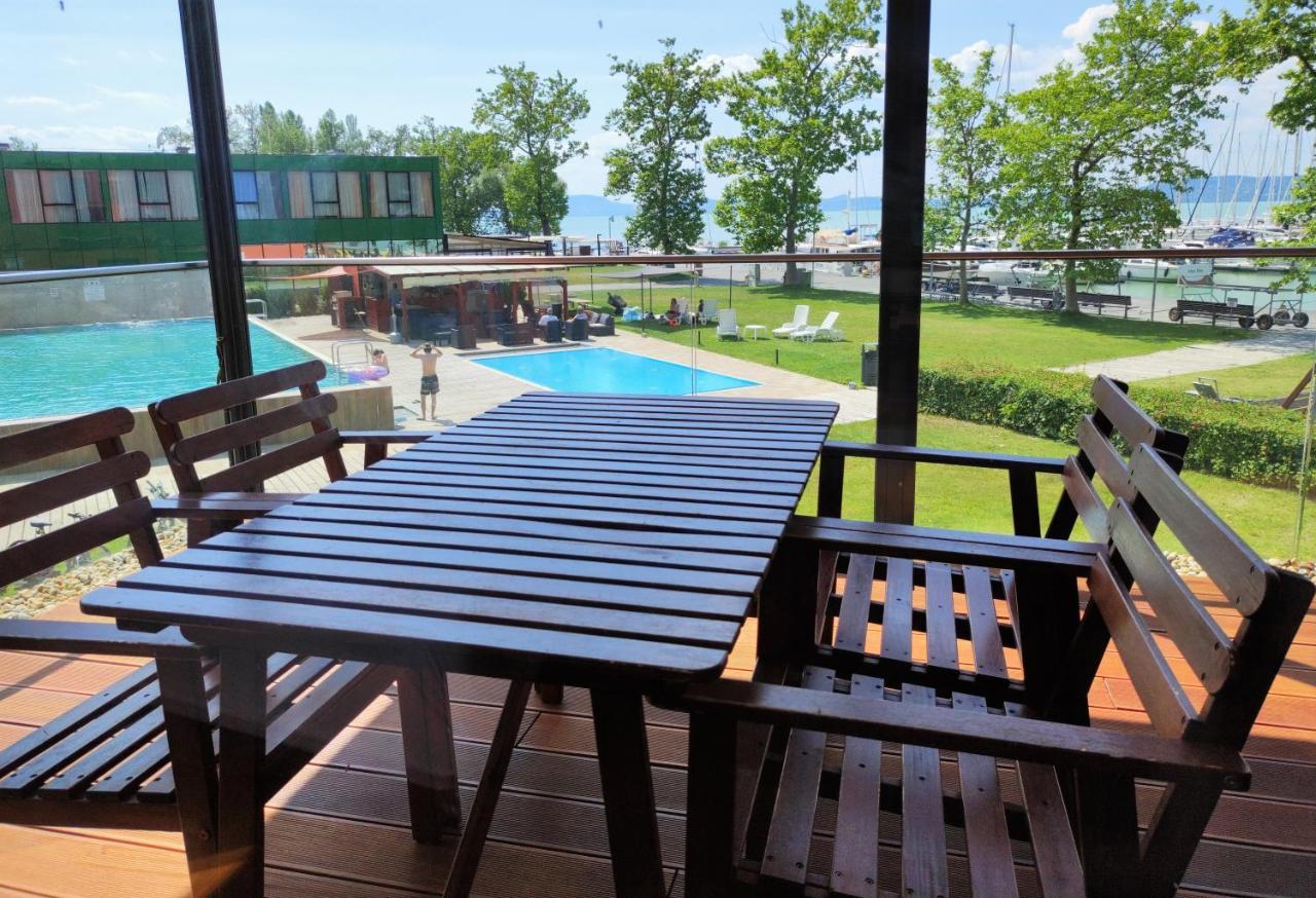 Soleil Apartmanok バラトンレッレ エクステリア 写真